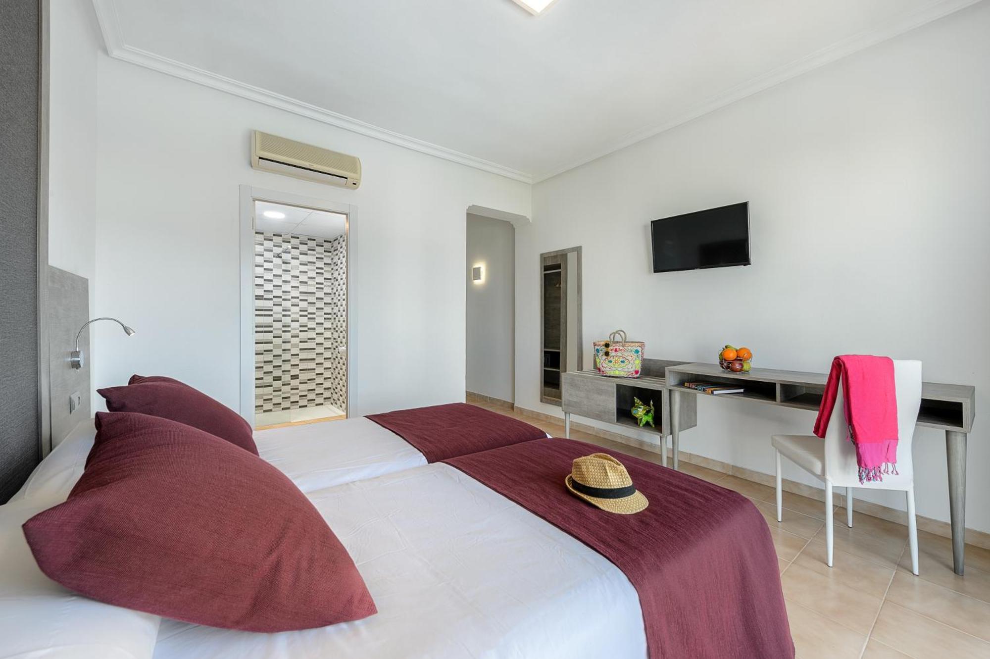 Hotel Vibra Marco Polo I - Adults Only Sant Antoni de Portmany Exterior foto