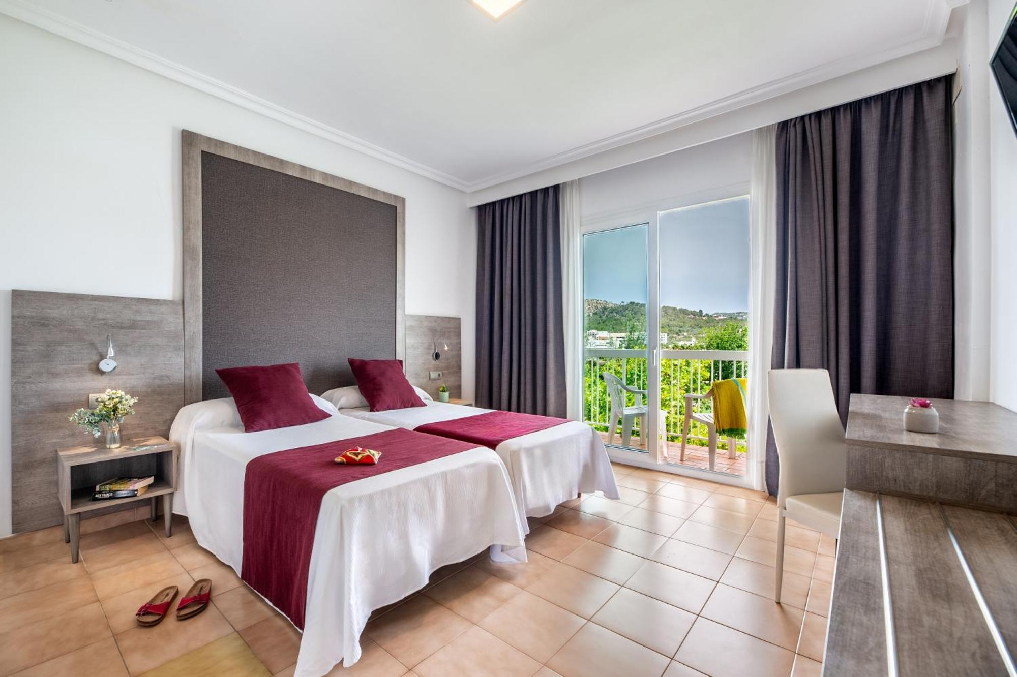 Hotel Vibra Marco Polo I - Adults Only Sant Antoni de Portmany Exterior foto